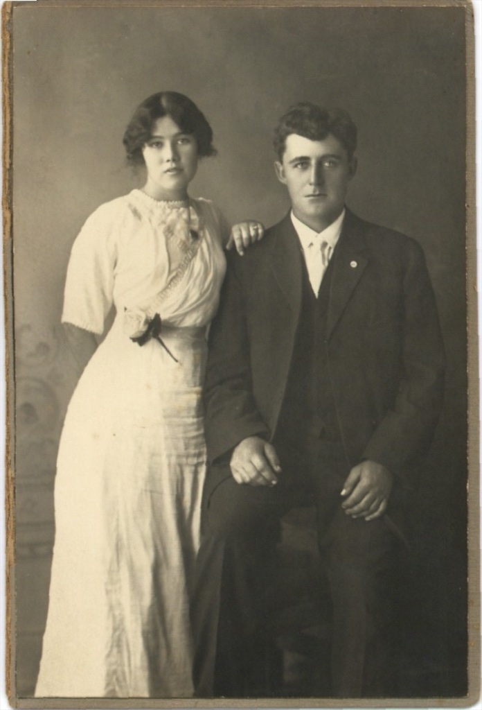 Fred Laurence Powers and Helen Rickard ("Gagalene") — formal portrait, c. 1912, around their July 1912 marriage
